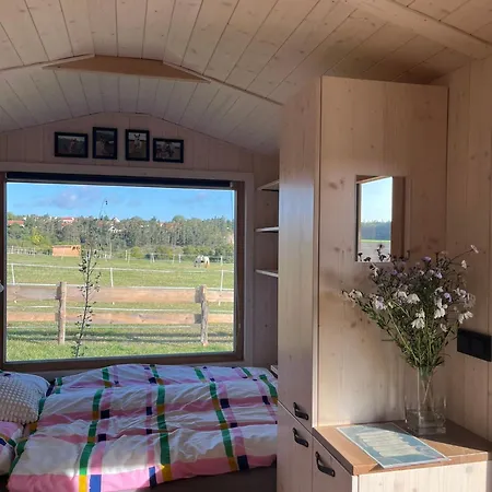 Tiny U Koniku Lodge Kosor
